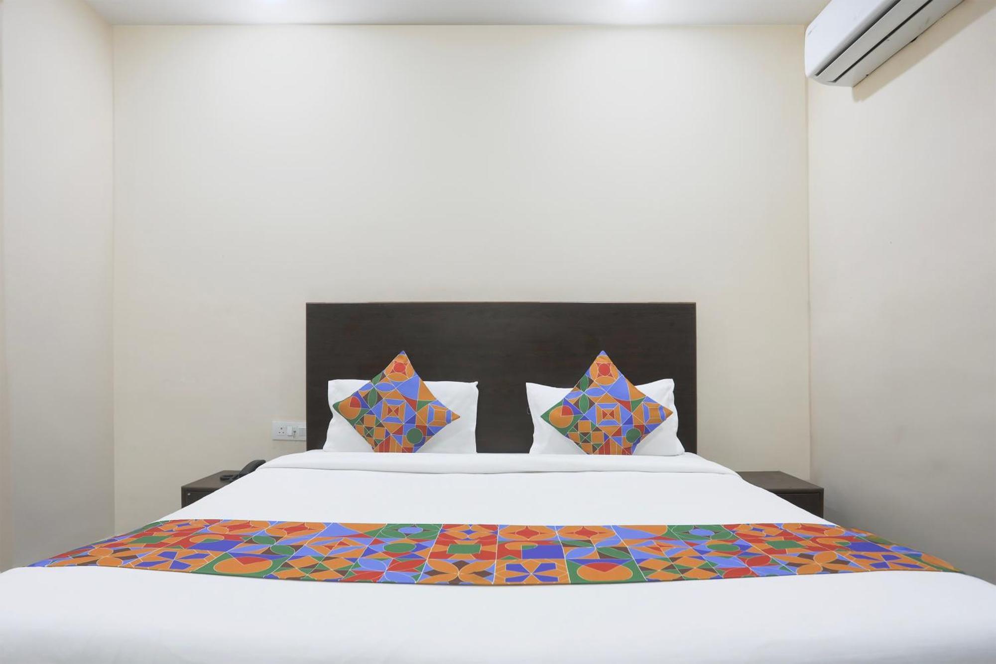 Fabhotel Bliss Premium Gurgaon Exterior photo